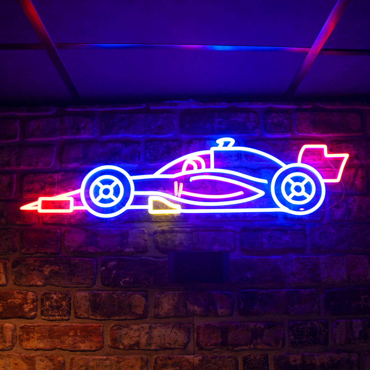 Op grote schaal krom achterlijk persoon F1 LED Neon Car Sign Exclusief bij Sfeerbaas Formule1 Neonlamp