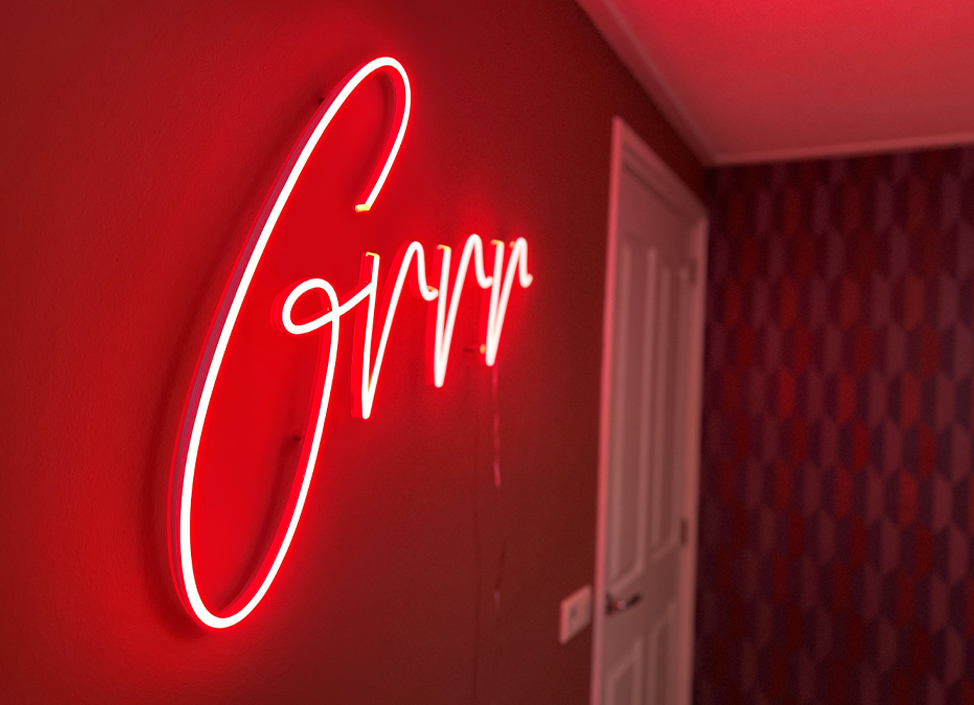 Grr-neon-sign